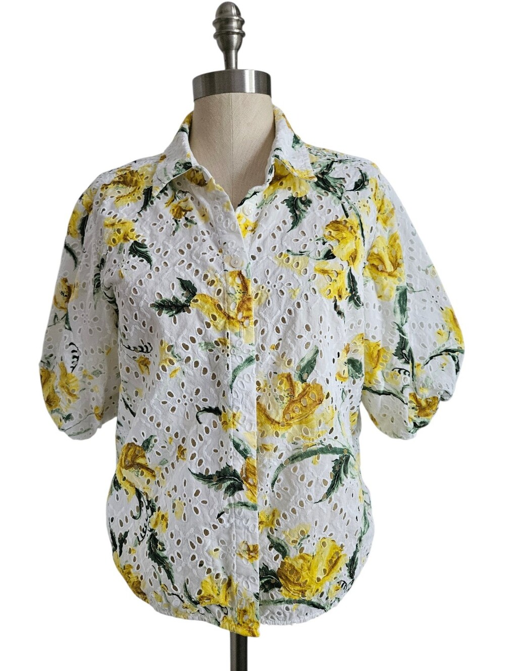 CHICO'S Yellow Rose Floral White Eyelet Puff Sleeve Shirt | SZ Medium